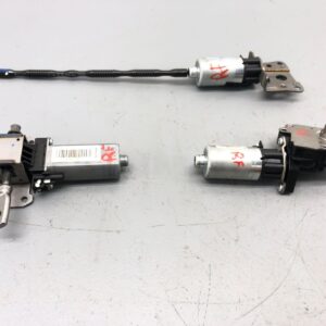 2017-2020 MERCEDES SLC300 FRONT RIGHT SEAT ADJUSTMENT MOTOR SET OF 3 OEM 2018