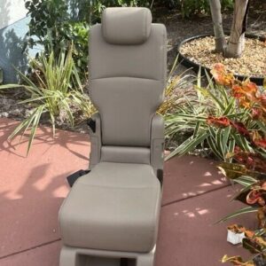 2021 2020 2019 2018 Honda Odyssey Middle Seat Light Beige Leather Second Row