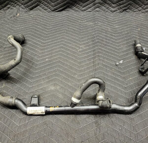 BMW E90 3-Series AT Thermostat Hose Heater Coolant Return Pipe Line 17127548211