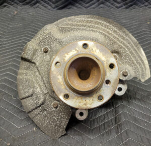 BMW E90 3-Series Front Left Knuckle Carrier 31216764443