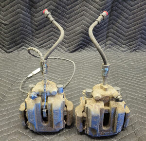 BMW E90/E91/E92/E93 3-Series Rear Brake Calipers 34216769102 34216769101