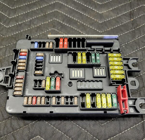 BMW F30 3-Series Rear Fuse Box 61149261110