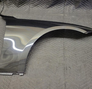 BMW F30/F31 3-Series Front Right Fender Sapphire Black 41357298028